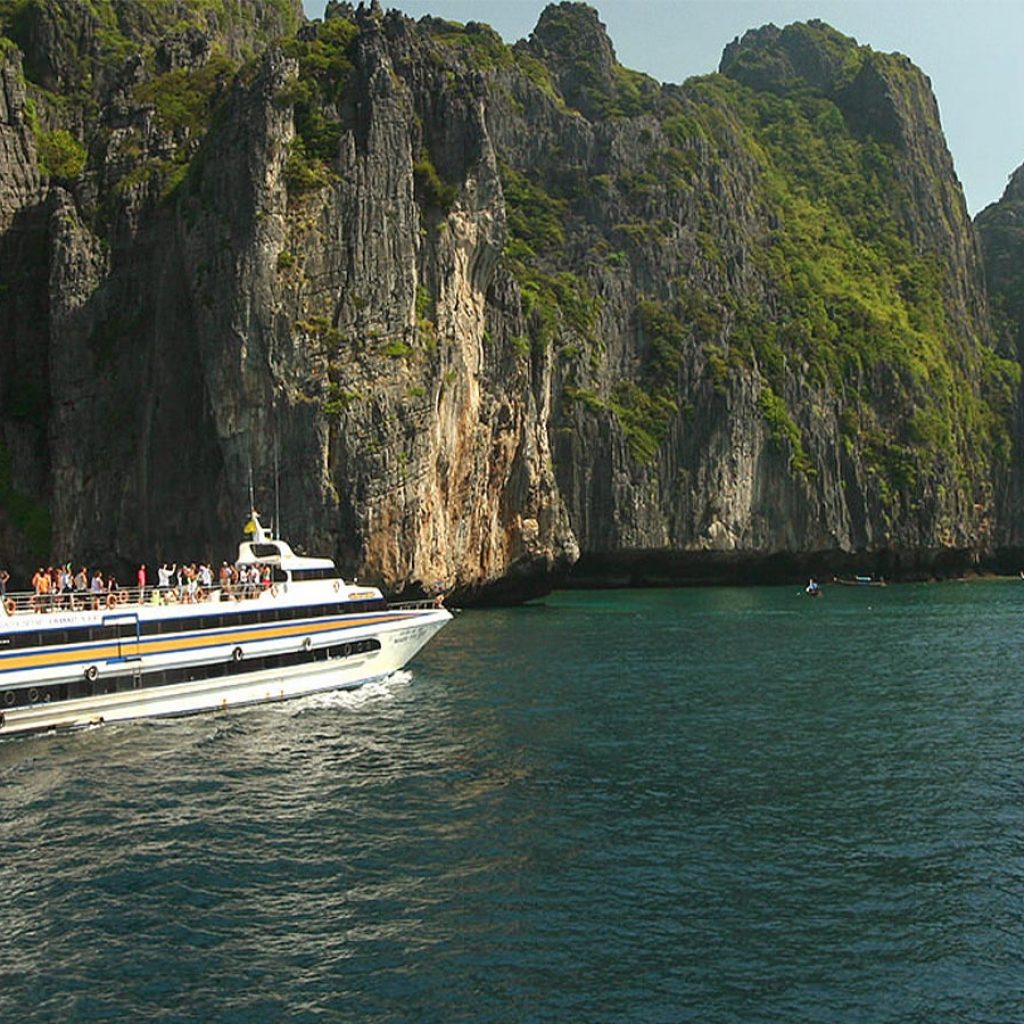 phuket to phi phi ferry